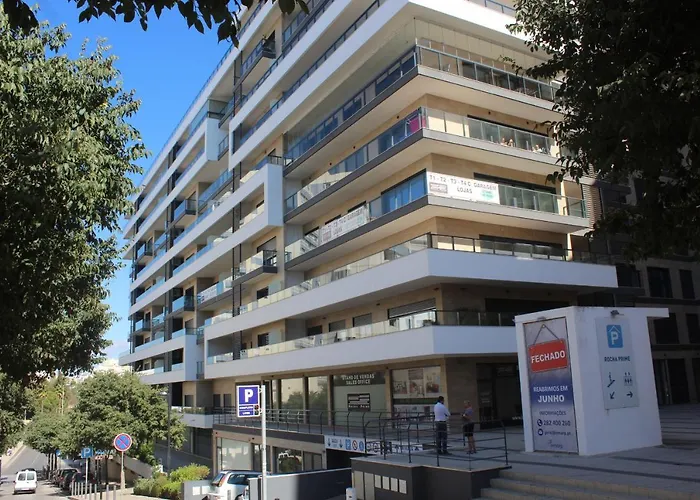 Apartament T1 Da Rocha / Rocha Prime B5