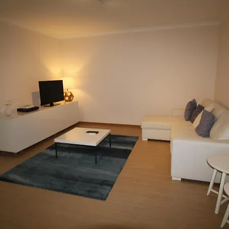 T1 Da Rocha / Rocha Prime B5 Apartment *