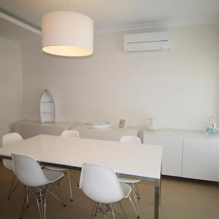 Apartment T1 Da Rocha / Rocha Prime B5
