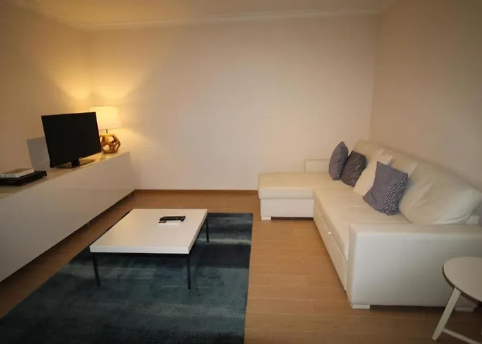 T1 Da Rocha / Rocha Prime B5 Apartment *