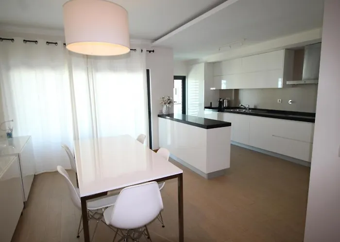 T1 Da Rocha / Rocha Prime B5 Apartment